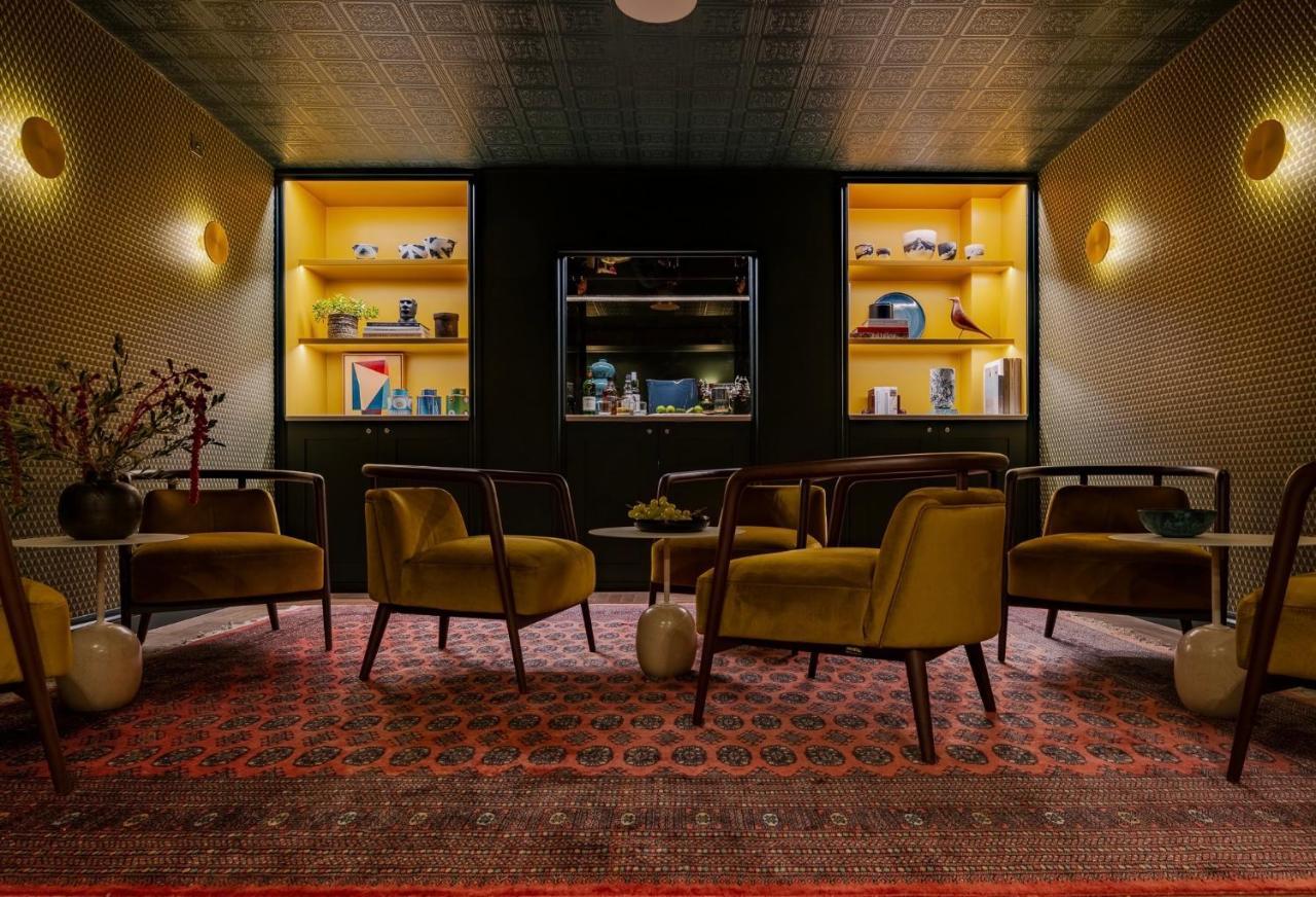 Leighton House - Boutique Guesthouse Bath Ngoại thất bức ảnh The Library at The Standard London