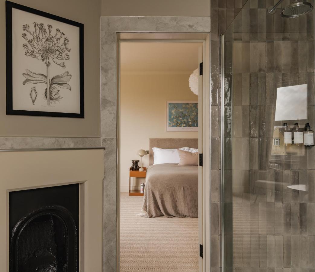 Leighton House - Boutique Guesthouse Bath Ngoại thất bức ảnh A room at The Ivy Hotel